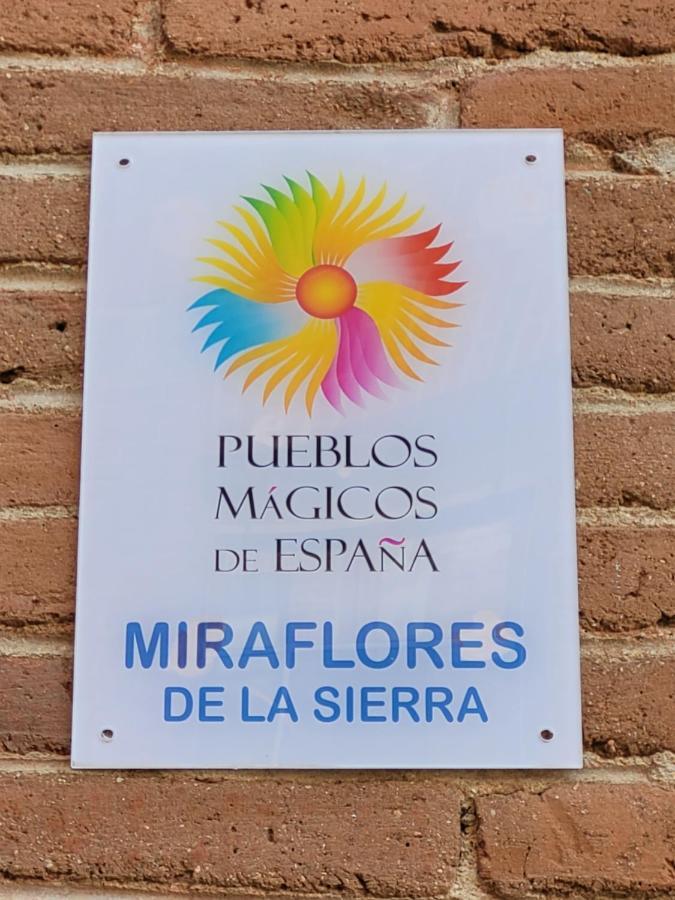 El Robledal - Miraflores De La Sierra Luaran gambar